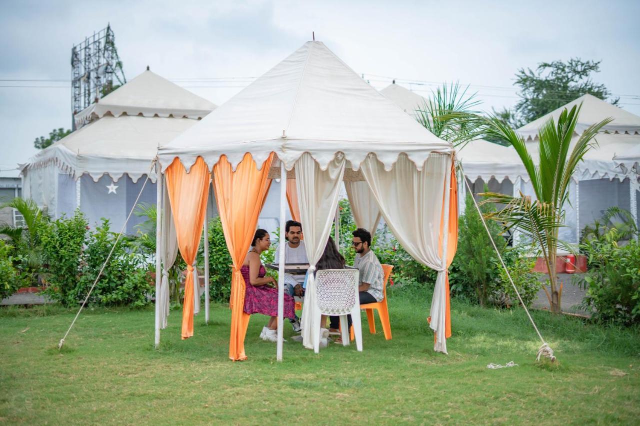 Kevadia Unity Holiday Tent City מראה חיצוני תמונה